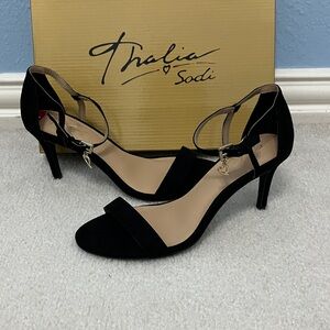 Thalia Sodi Black Ankle Strap Heels-Sorinaf NEW